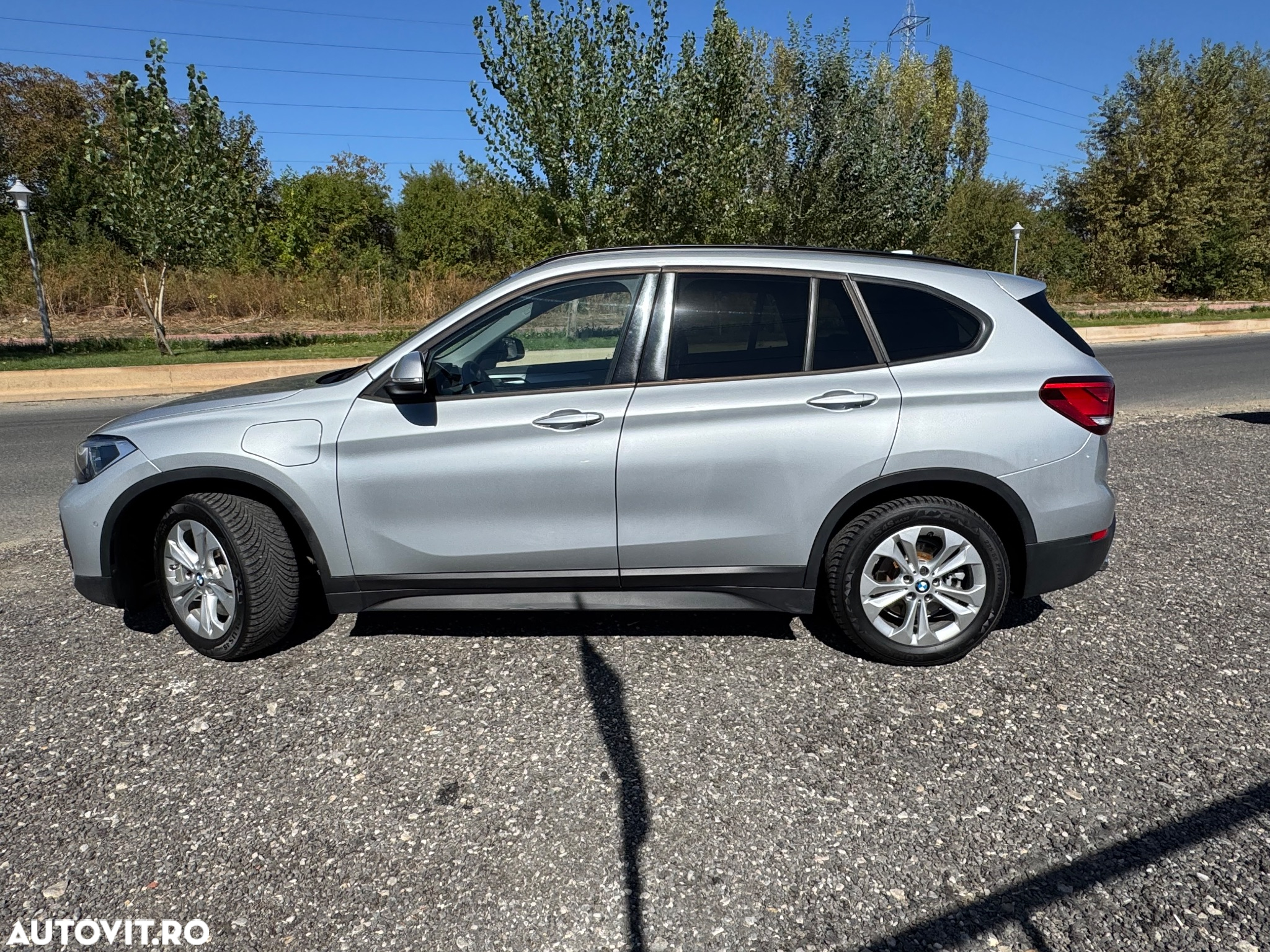 BMW X1 xDrive25e Advantage - 10