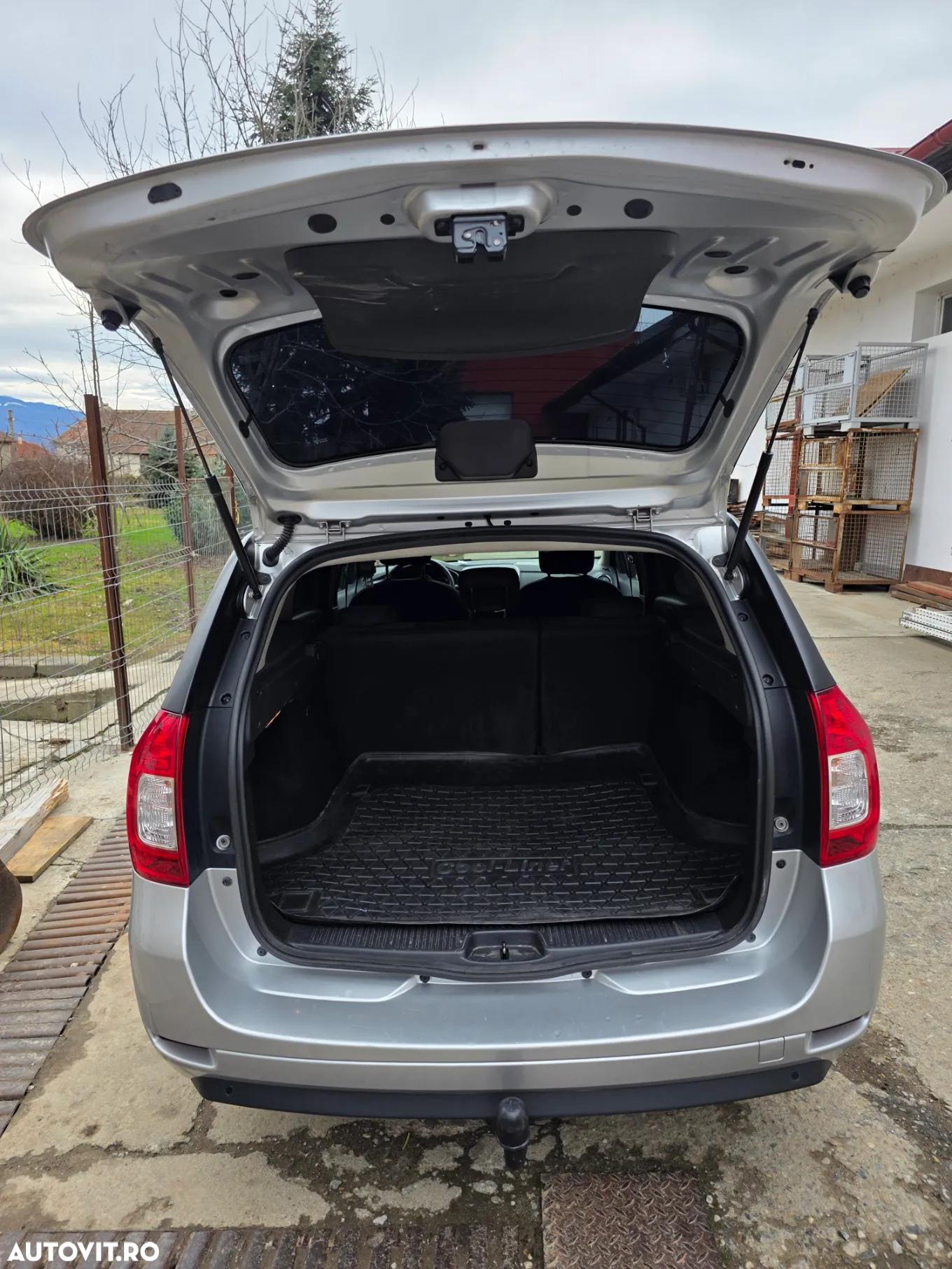 Dacia Logan MCV dCi 90 Prestige - 9