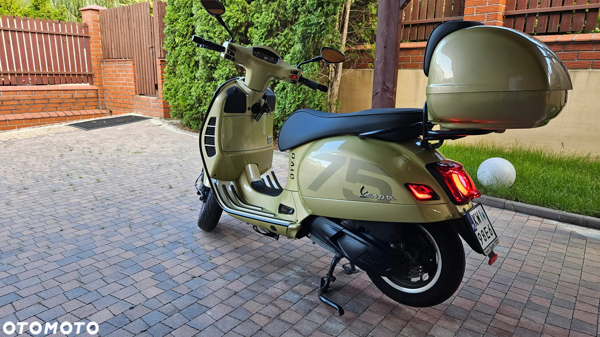 Piaggio Vespa - 11