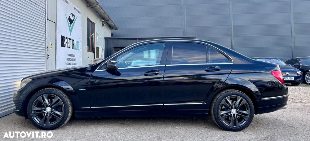 Mercedes-Benz C 250 CGI Automatik BlueEFFICIENCY Avantgarde - 16