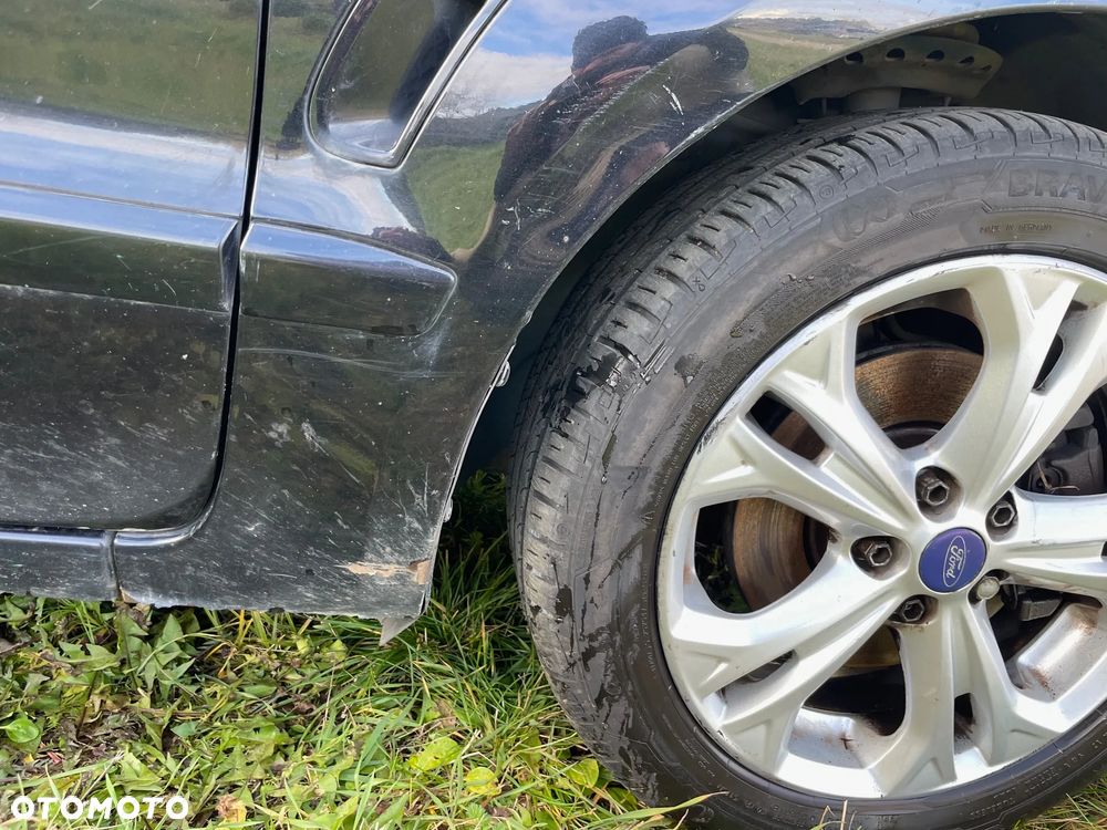 Ford S-Max 2.0 TDCi DPF Titanium - 17