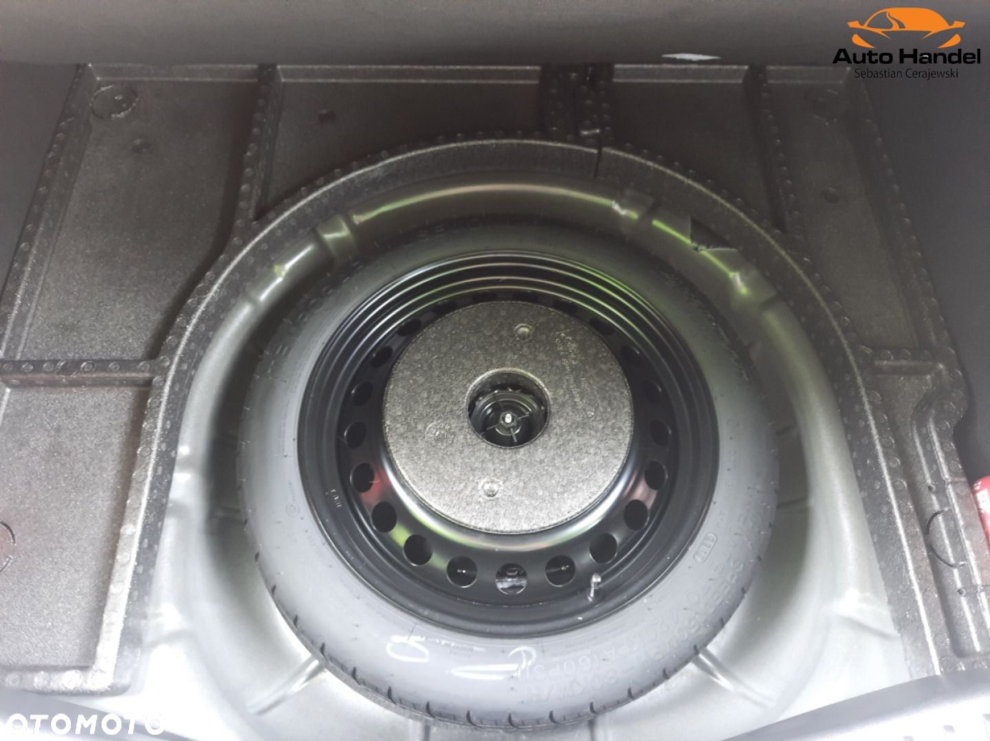 Ford Focus 1.5 EcoBoost Start-Stopp-System TITANIUM - 14