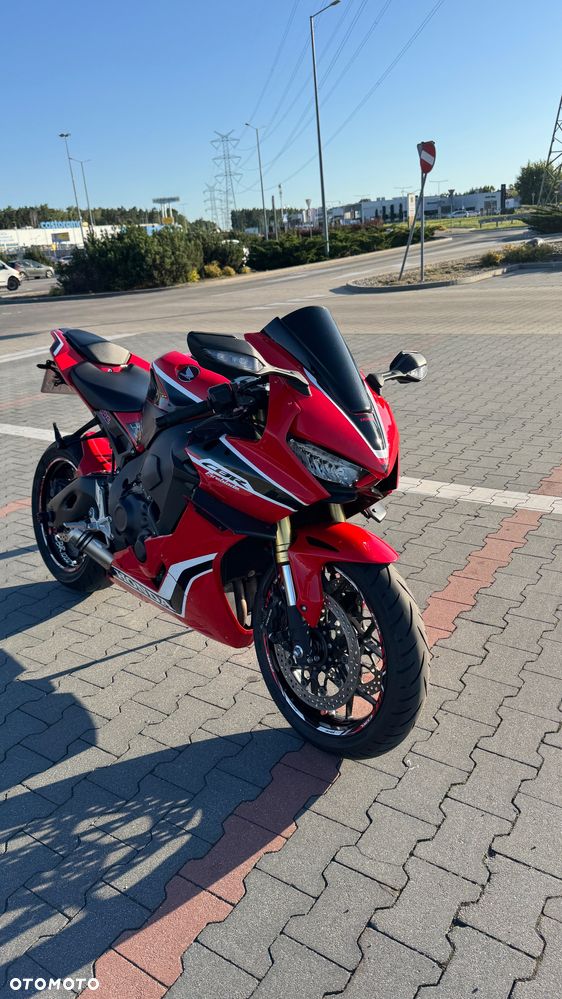 Honda CBR - 2