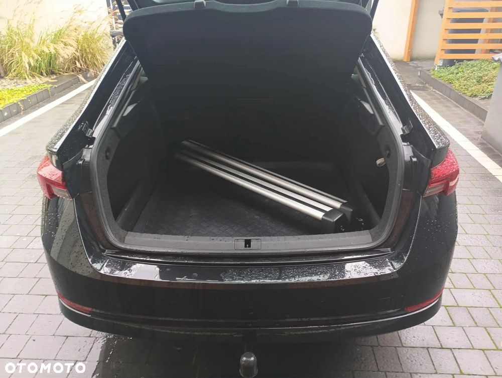 Skoda Octavia 2.0 TDI Ambition DSG - 24