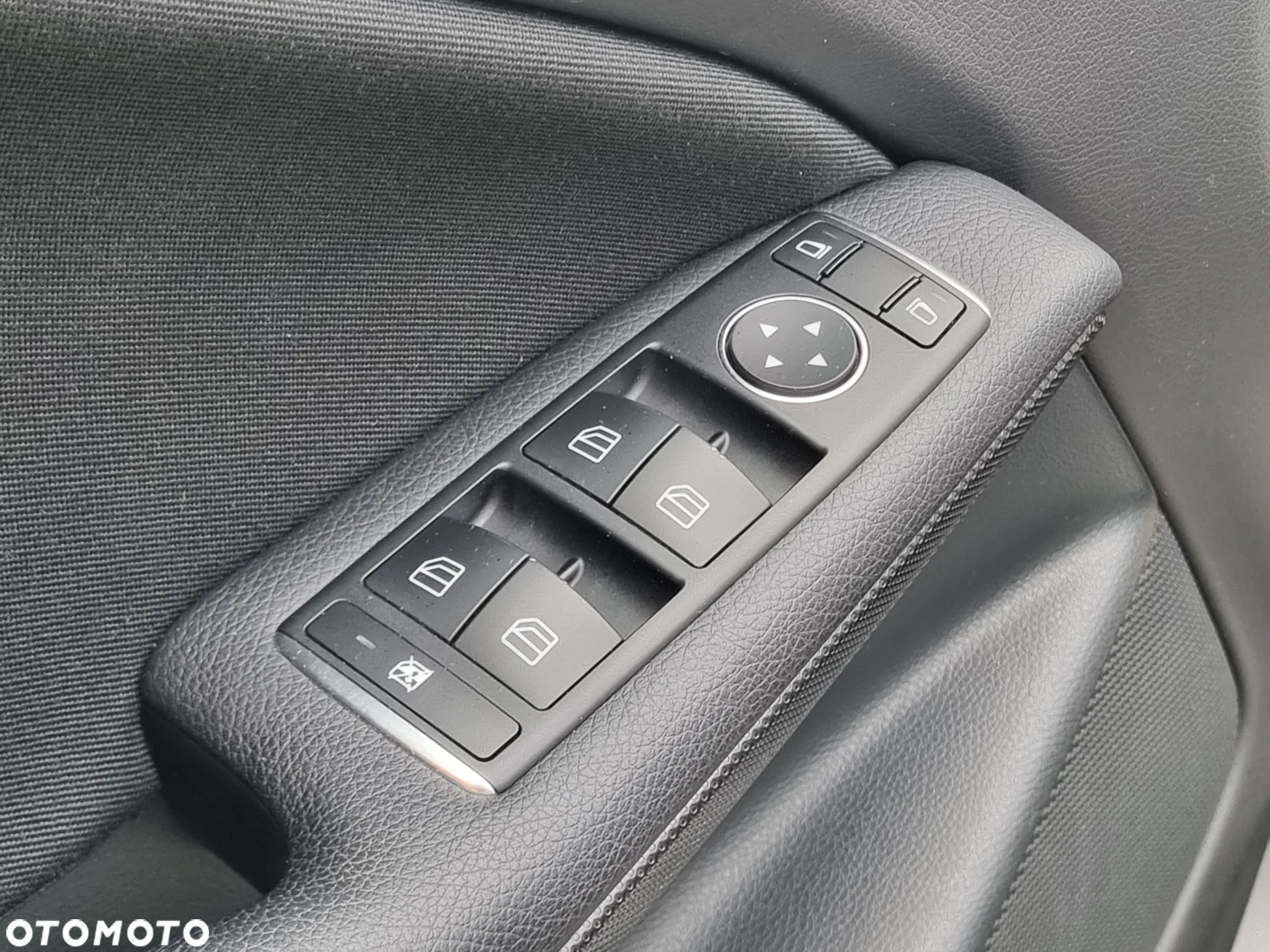 Mercedes-Benz Klasa A 180 CDI (BlueEFFICIENCY) AMG Sport - 30