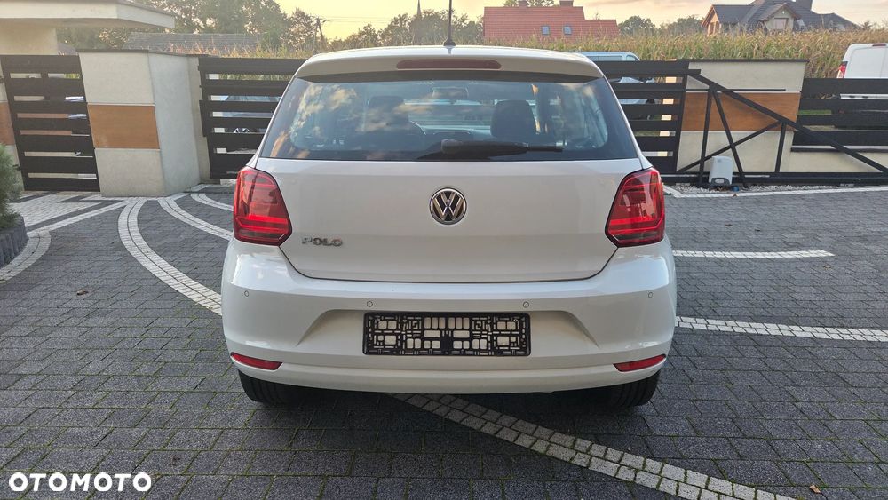 Volkswagen Polo - 8