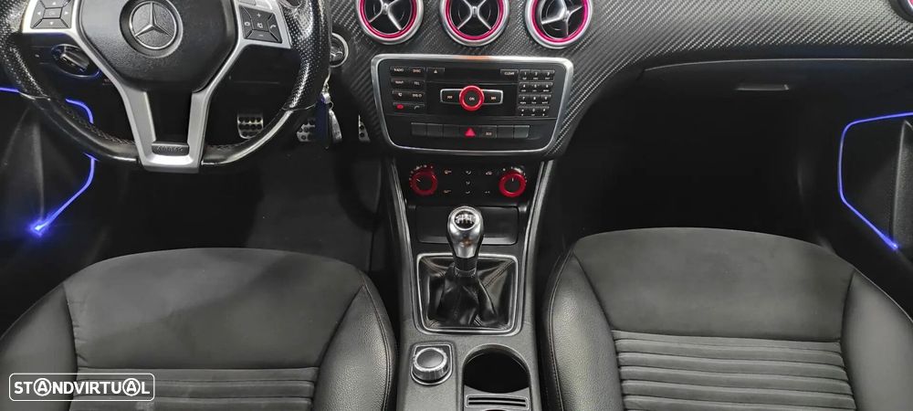 Mercedes-Benz A 180 - 35