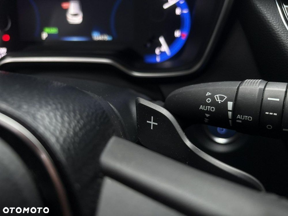 Toyota Corolla 2.0 Hybrid Comfort - 30