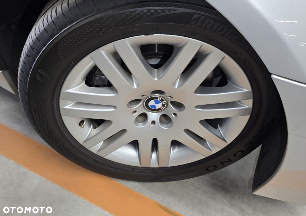 BMW Seria 7 745Li - 29