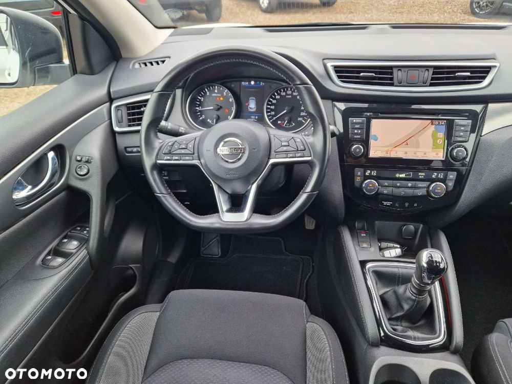 Nissan Qashqai 1.3 DIG-T N-Connecta - 19