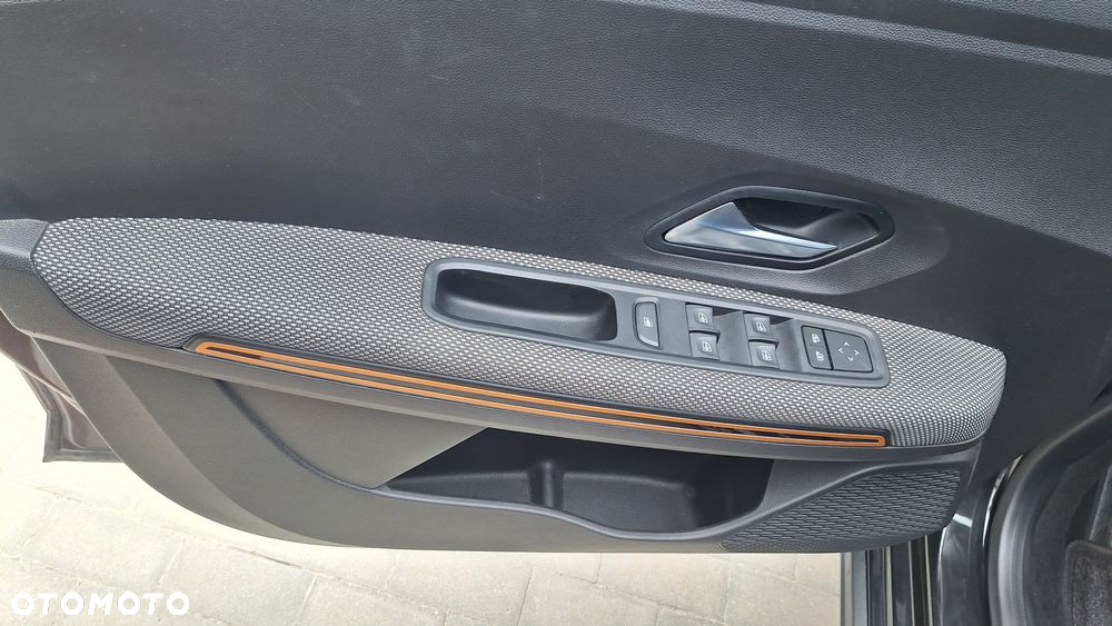 Dacia Sandero Stepway TCe 100 Prestige - 12
