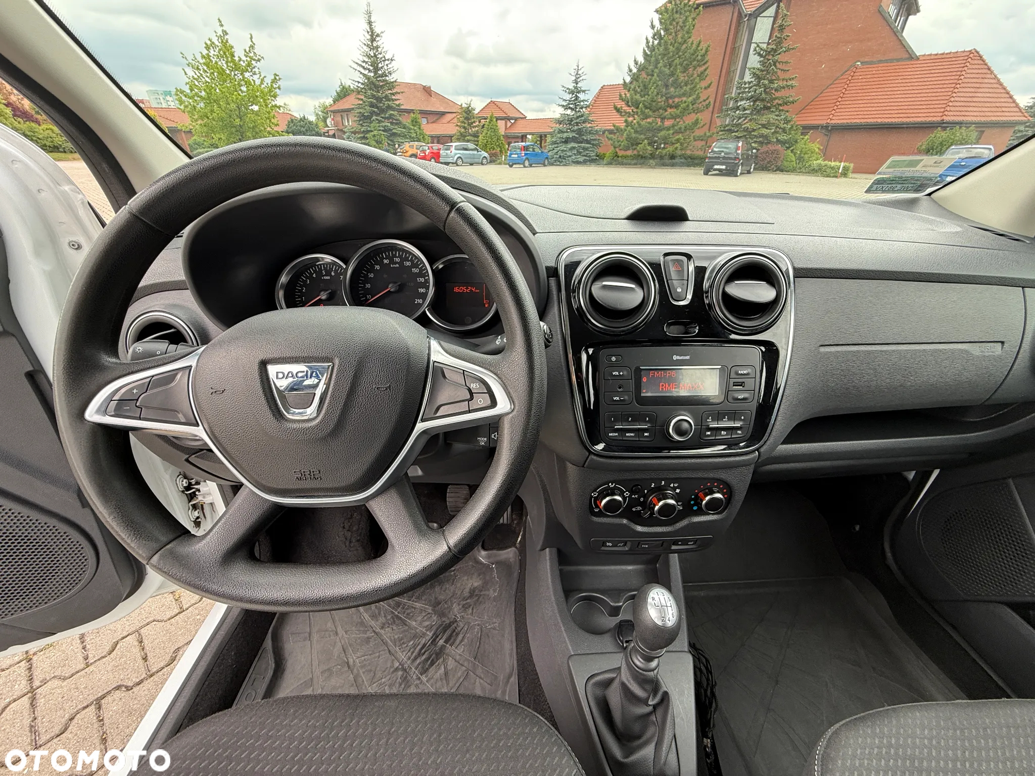Dacia Lodgy - 23