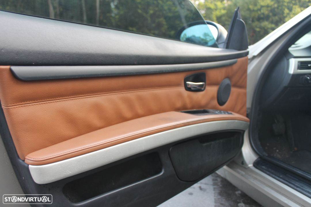 BMW E93 DE 2010 - 9