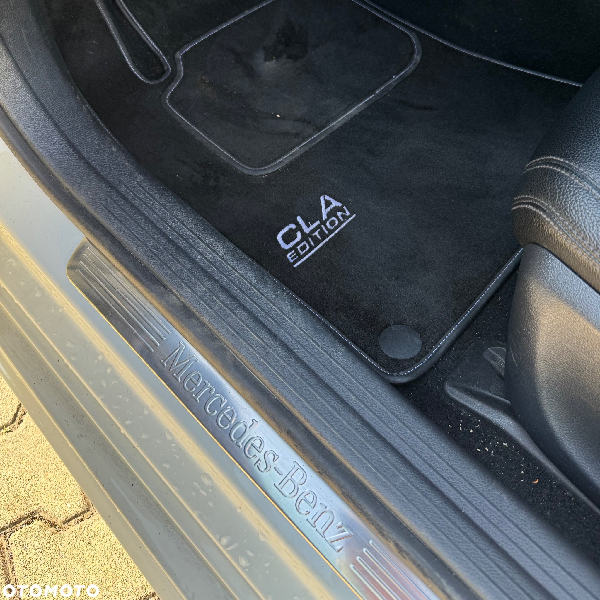Mercedes-Benz CLA 250 7G-DCT AMG Line - 17