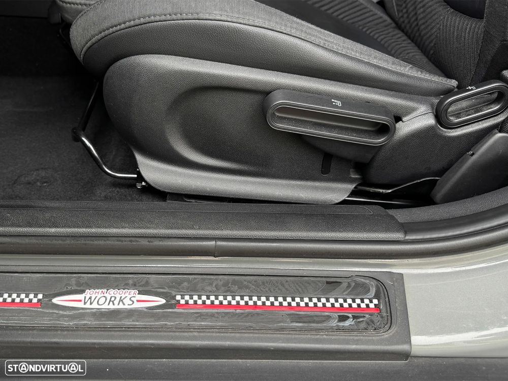 MINI Clubman One D - 15
