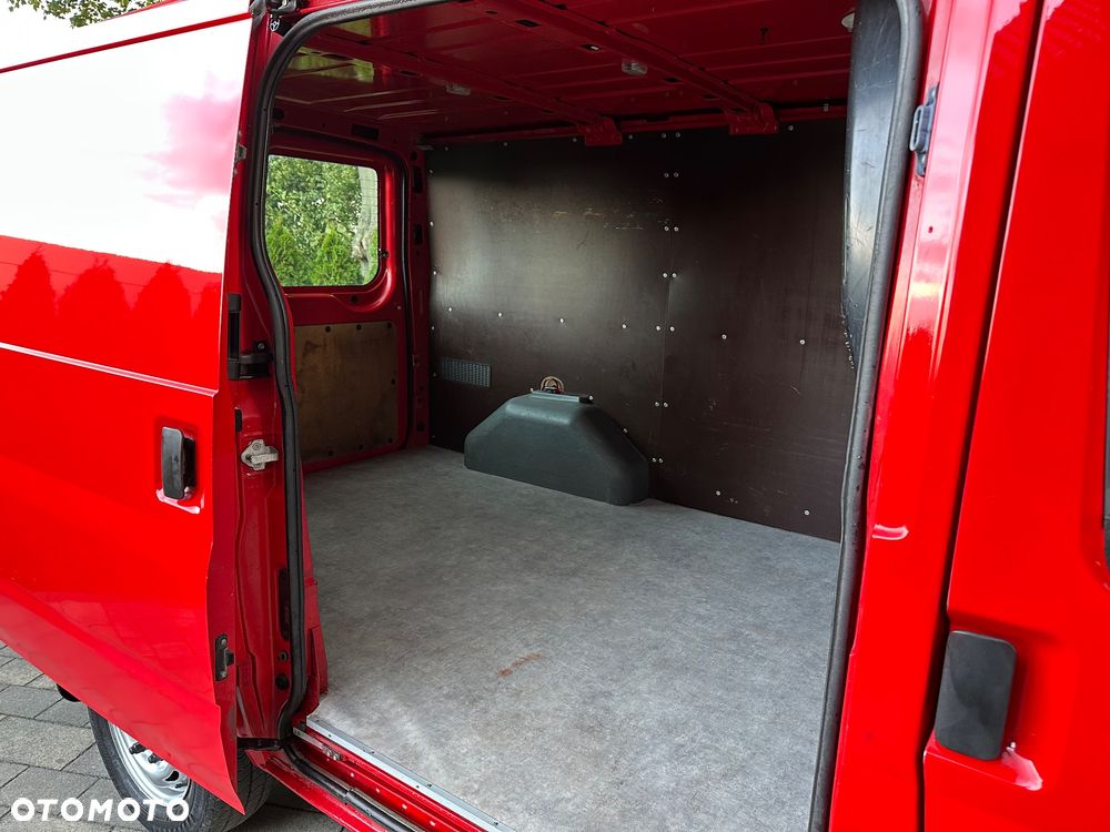 Ford Transit - 13