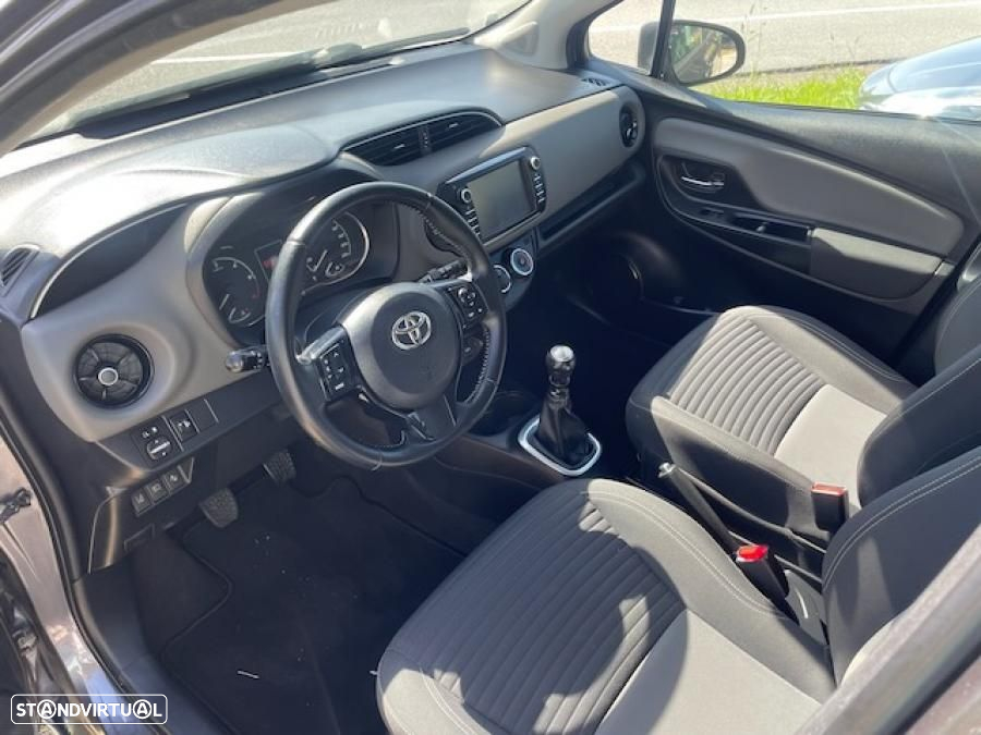 Toyota Yaris 1.4 D-4D Comfort+P.Style - 10