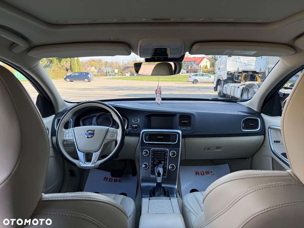 Volvo S60 Cross Country D4 Drive-E Summum - 37