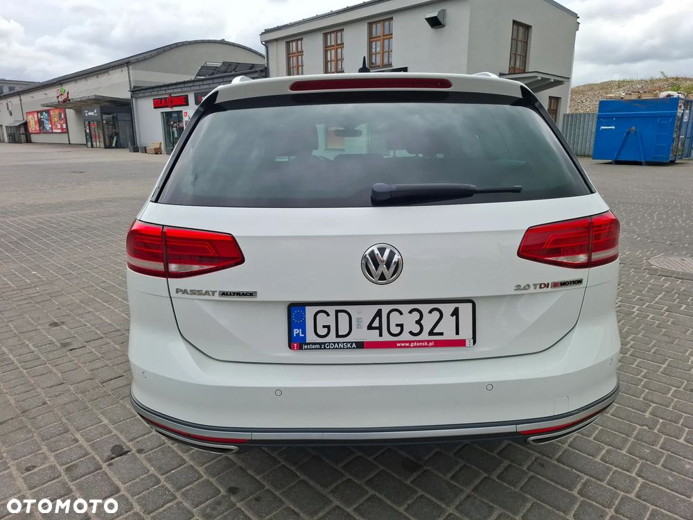 Volkswagen Passat 2.0 TDI BMT 4Mot Highline DSG - 5