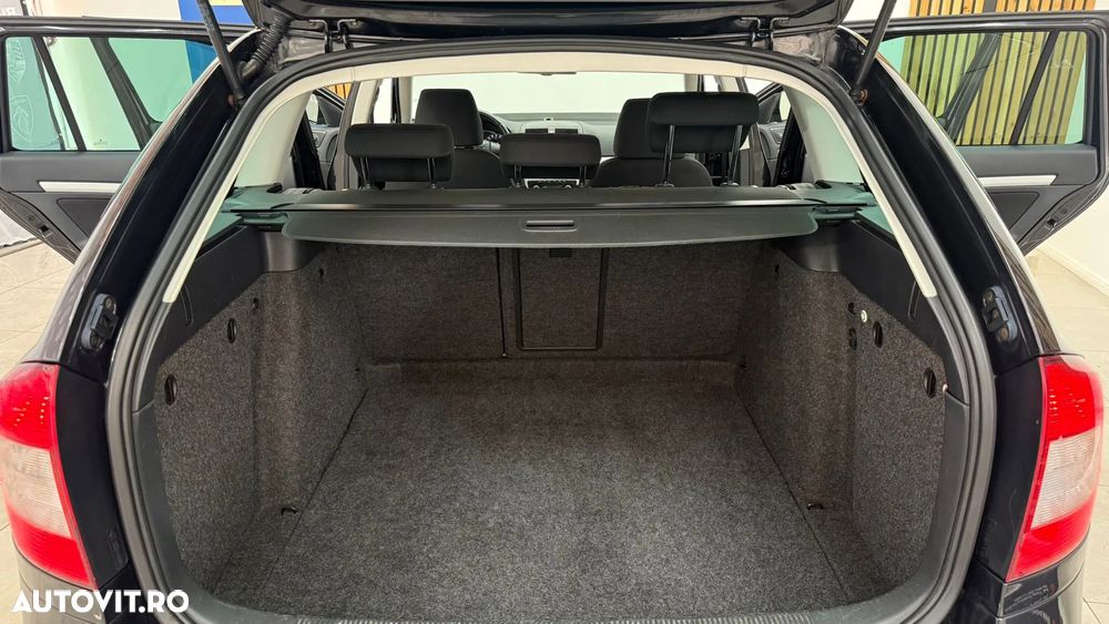 Skoda Octavia 1.4 TSI Ambition - 16