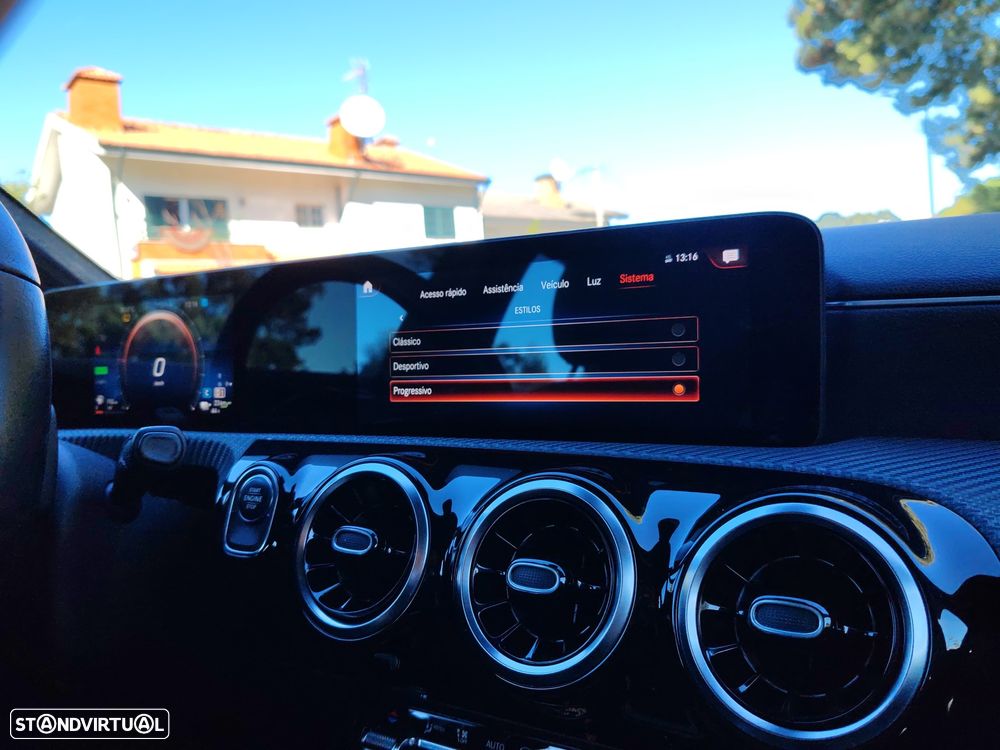 Mercedes-Benz A 250 e Style Plus - 17