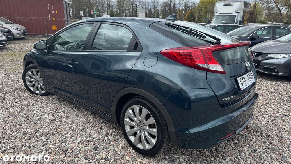 Honda Civic 1.8 Comfort - 9