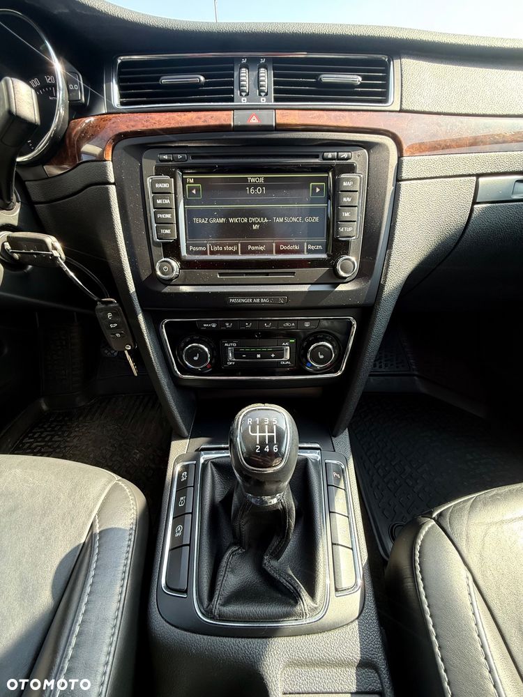 Skoda Superb 2.0 TDI Business - 20
