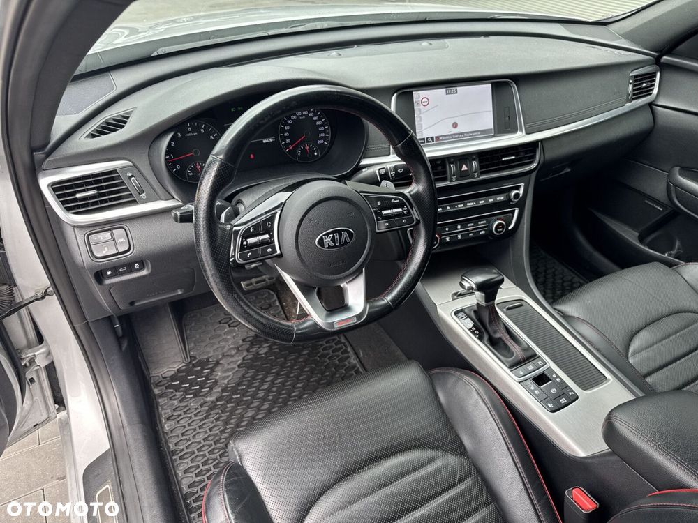 Kia Optima 2.0 T-GDI GT - 18