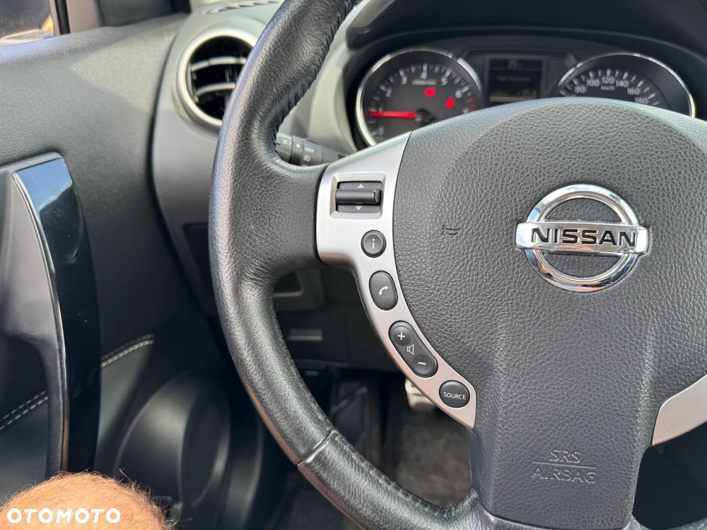 Nissan Qashqai 2.0 360 - 14