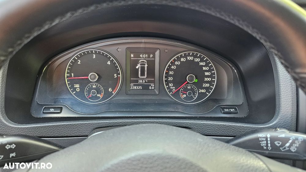 Volkswagen Multivan - 7
