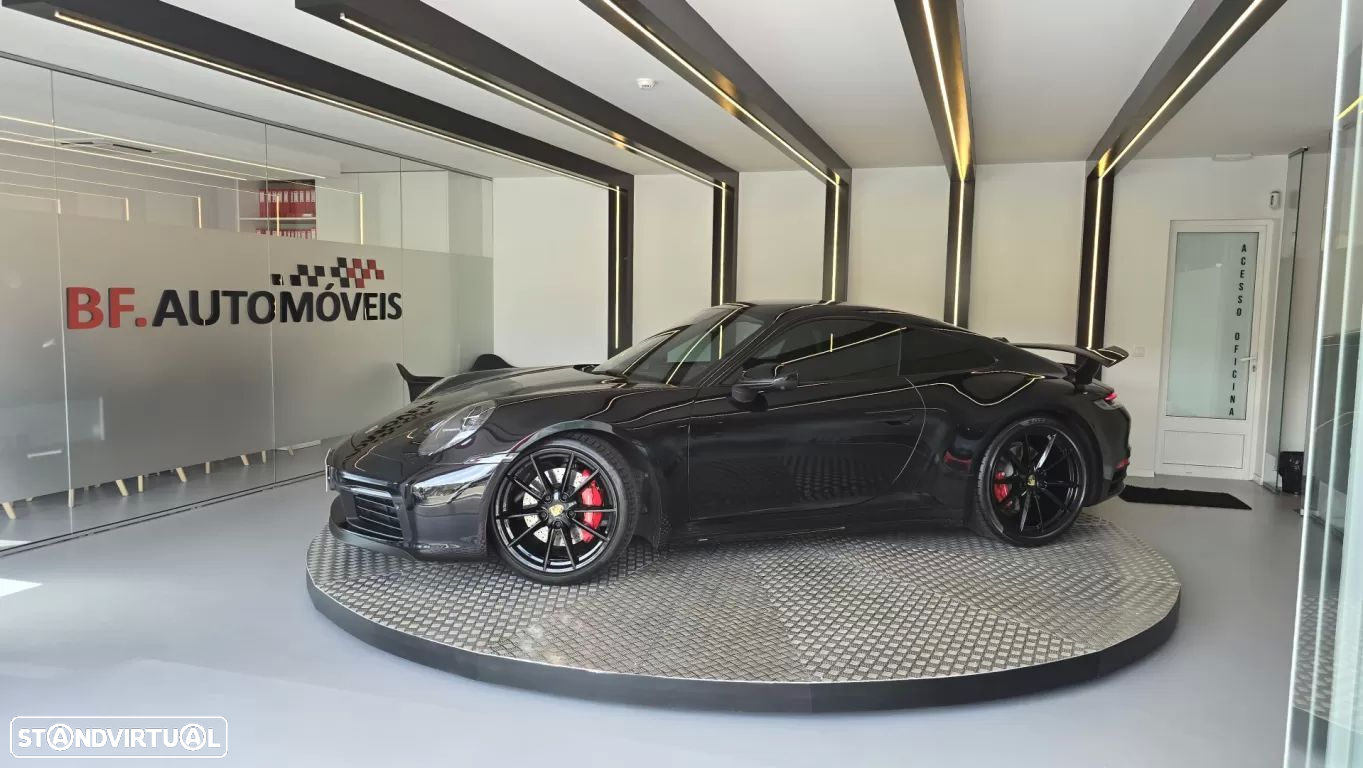 Porsche 911 (992) Carrera 4S PDK - 12