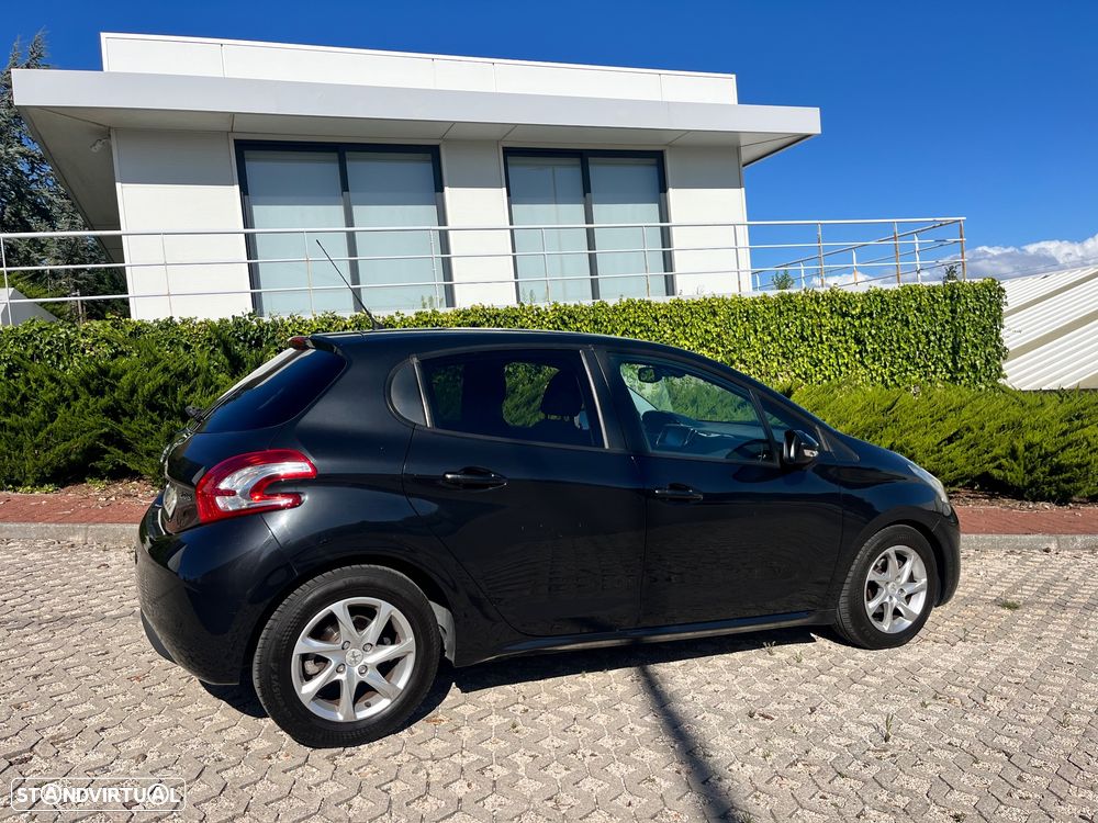 Peugeot 208 1.4 VTi Allure - 8