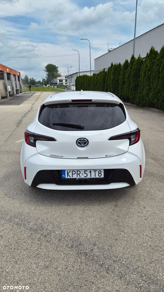 Toyota Corolla - 4