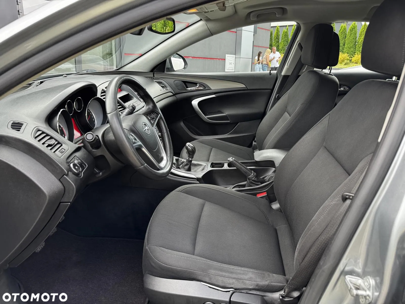 Opel Insignia 2.0 CDTI - 9