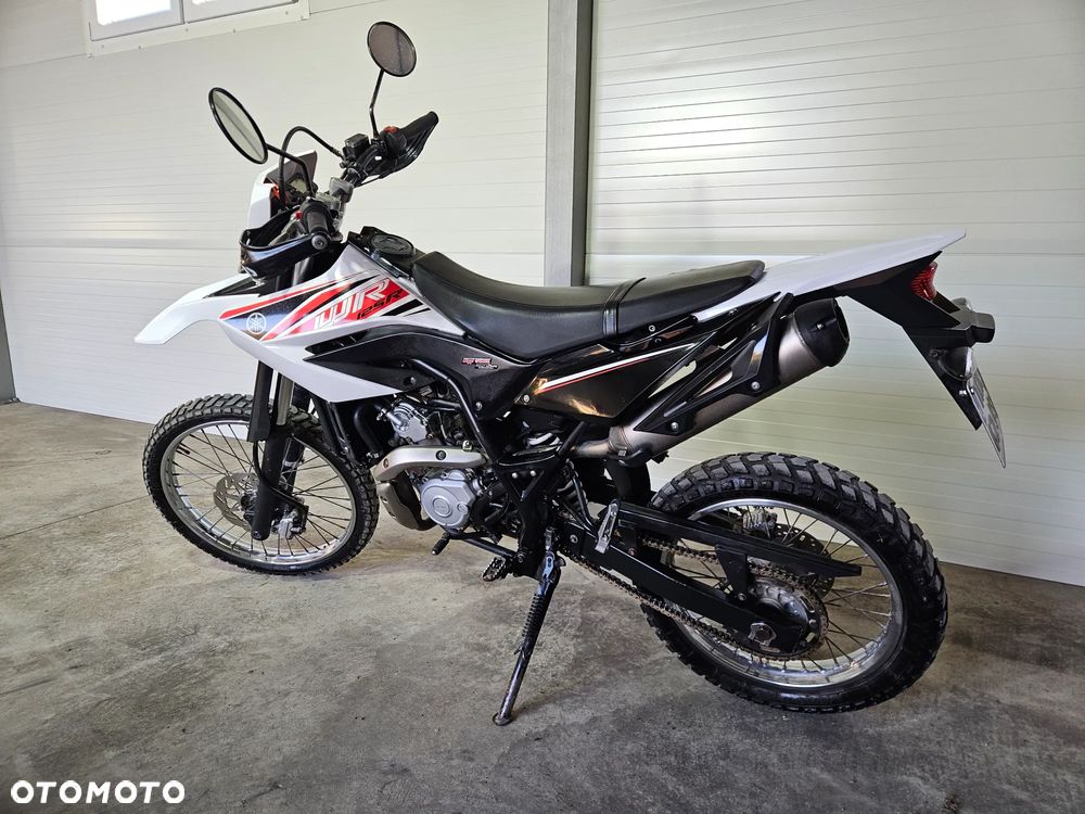 Yamaha WR - 10