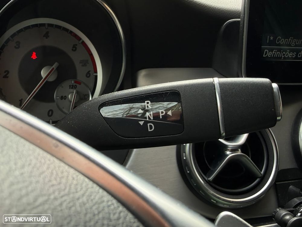 Mercedes-Benz GLA 180 d AMG Line Aut. - 12