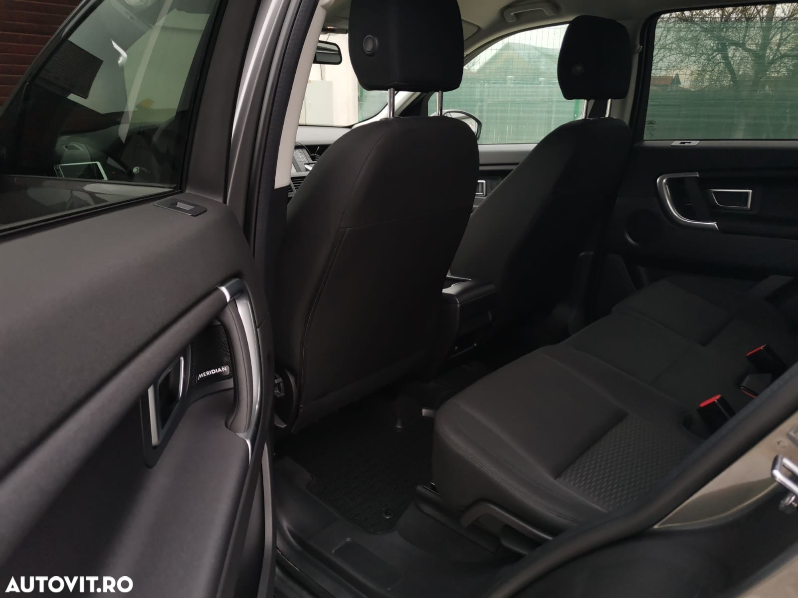 Land Rover Discovery Sport 2.0 l TD4 HSE Aut. - 8