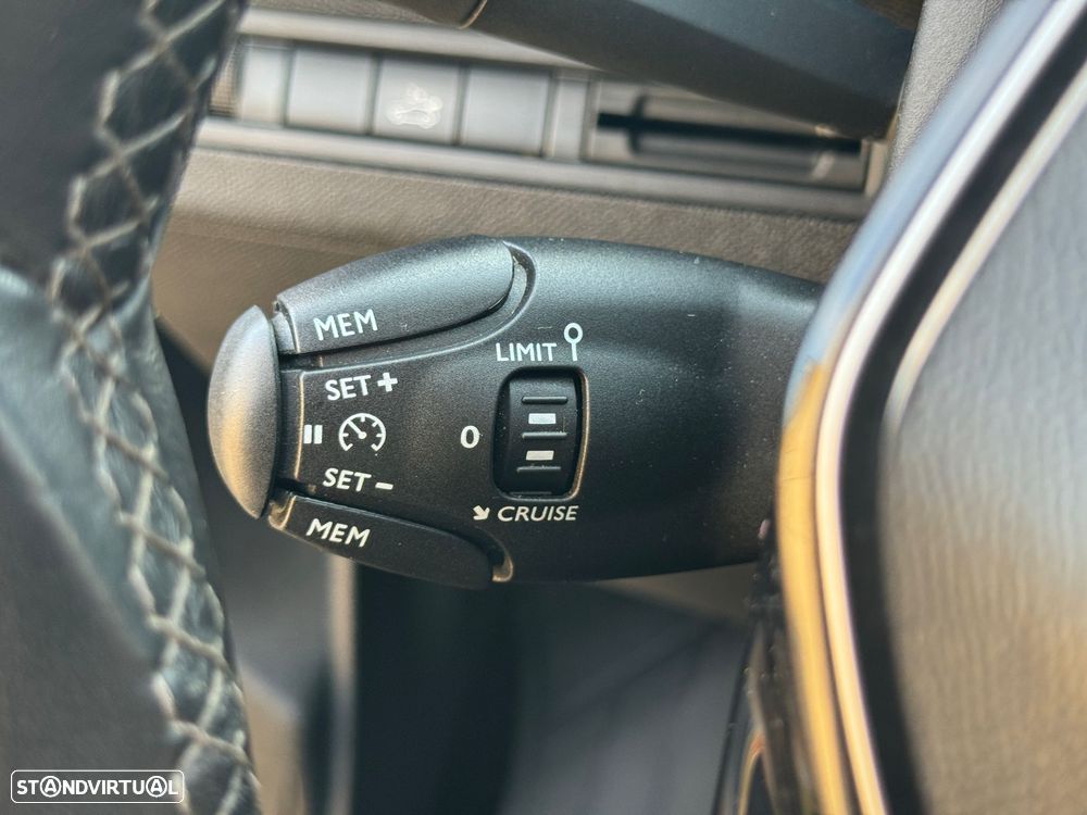 Peugeot 3008 - 20