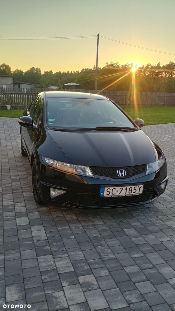 Honda Civic 1.4 i-VTEC - 6