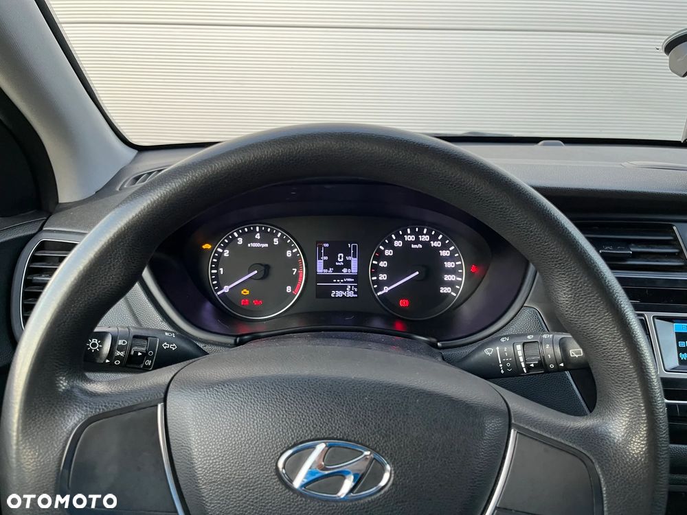 Hyundai i20 1.2 BlueDrive Comfort - 6
