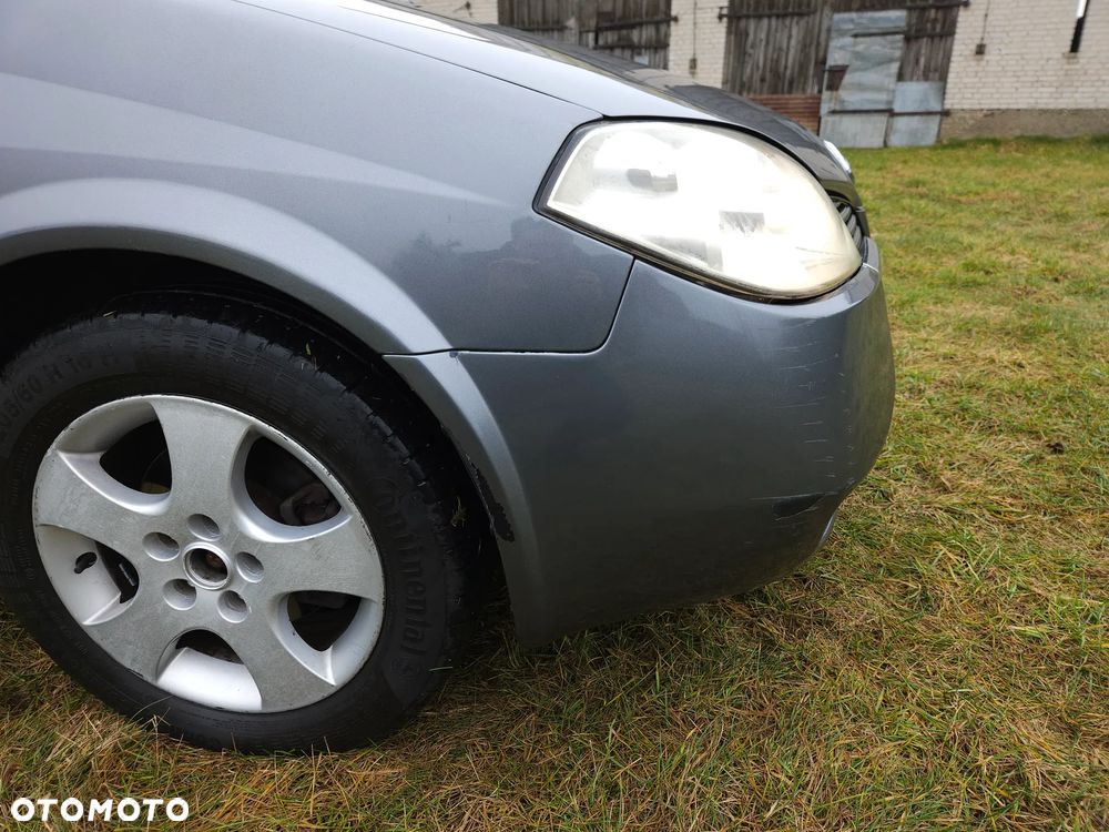 Nissan Primera - 23