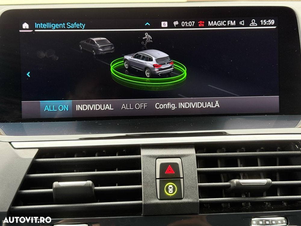 BMW X3 xDrive20i Aut. Luxury Line - 15