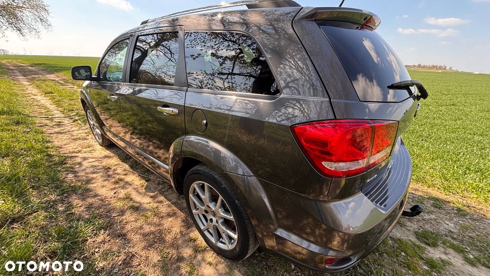 Fiat Freemont 2.0 Multijet 16V DPF Automatik Allrad Lounge - 17