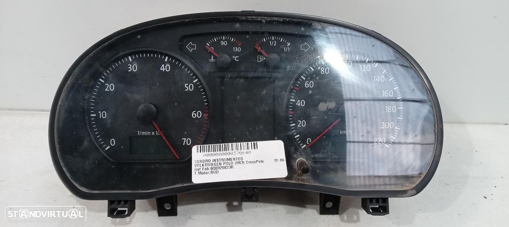 QUADRANTE VOLKSWAGEN POLO IV 9N3 - 1