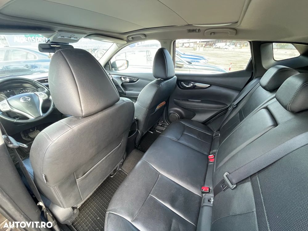 Nissan Qashqai 1.6 DCI Xtronic TEKNA+ - 5