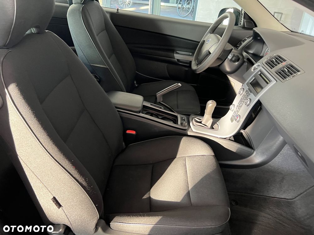 Volvo C30 - 24