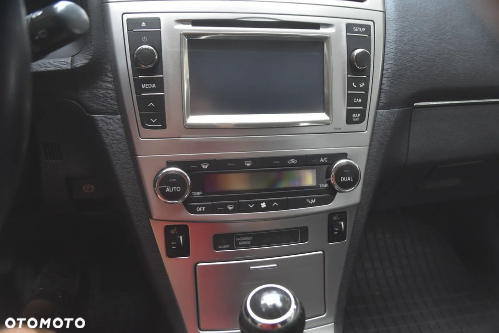 Toyota Avensis 2.2 D-4D Prestige Premium - 12