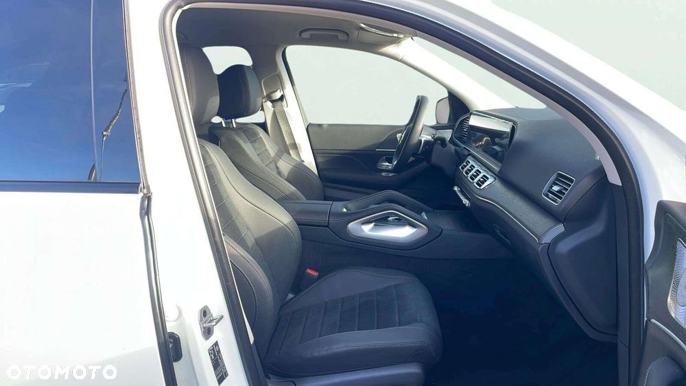 Mercedes-Benz GLE - 12