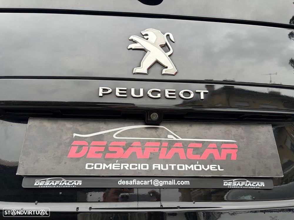 Peugeot Traveller 2.0 BlueHDi L1H1 Allure Compact EAT8 - 61