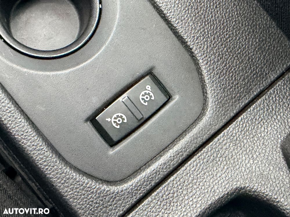 Dacia Duster TCe 100 2WD Essential - 24